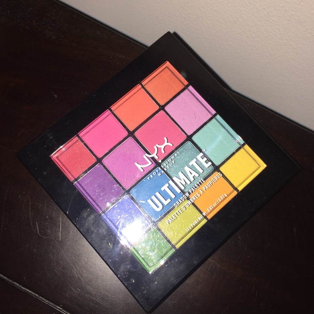 Nyu Ultimate Shadow Palette
